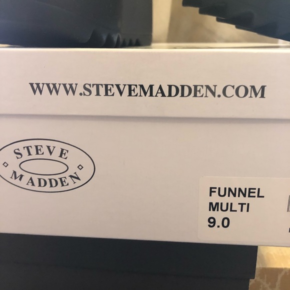 Steve Madden Funnel Multi New in Box 9 - Picture 6 of 6